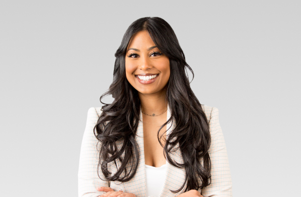 Crossroads Law Welcomes Family Lawyer Ashna Prakash to our Calgary Team